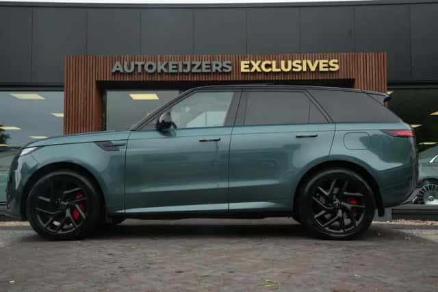 Land Rover Range Rover Sport (2023) thumbnail 5