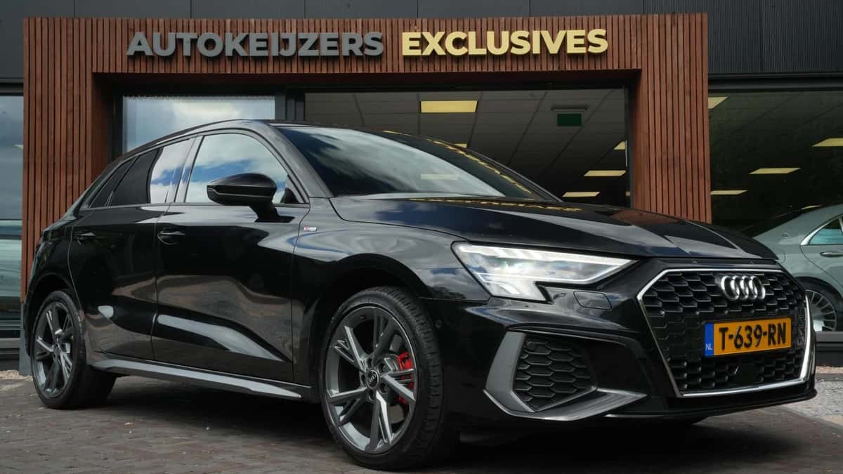 Audi A3 (2021) — foto 1