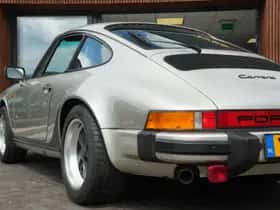 Porsche 911 (1983) thumbnail 11