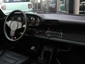 Porsche 911 (1983) thumbnail 20
