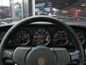Porsche 911 (1983) thumbnail 22