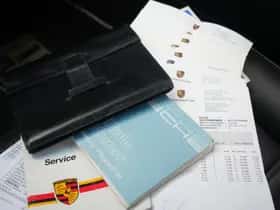 Porsche 911 (1983) thumbnail 32