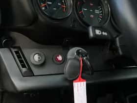 Porsche 911 (1983) thumbnail 34