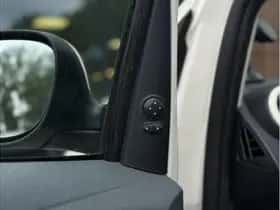Ford Ka (2012) thumbnail 11