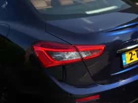 Maserati Ghibli (2014) thumbnail 12