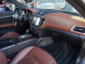 Maserati Ghibli (2014) thumbnail 21