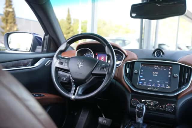 Maserati Ghibli (2014) thumbnail 4