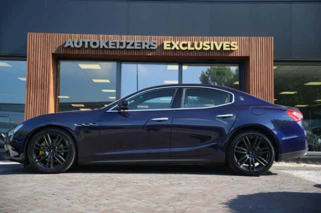 Maserati Ghibli (2014) thumbnail 5
