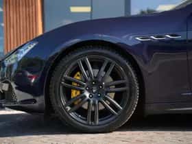 Maserati Ghibli (2014) thumbnail 10