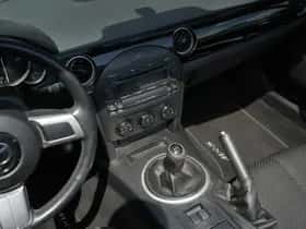 Mazda MX-5 (2007) thumbnail 13