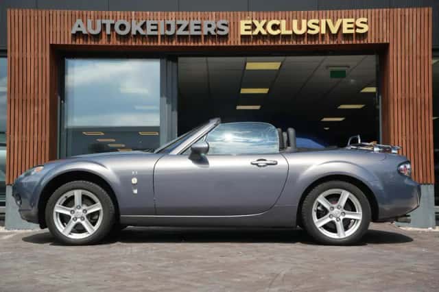 Mazda MX-5 (2007) thumbnail 3