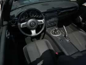Mazda MX-5 (2007) thumbnail 8