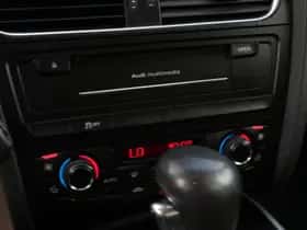 Audi A4 (2010) thumbnail 17