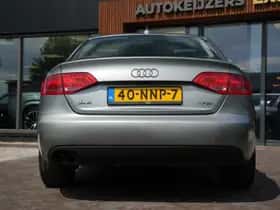 Audi A4 (2010) thumbnail 6
