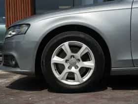 Audi A4 (2010) thumbnail 8