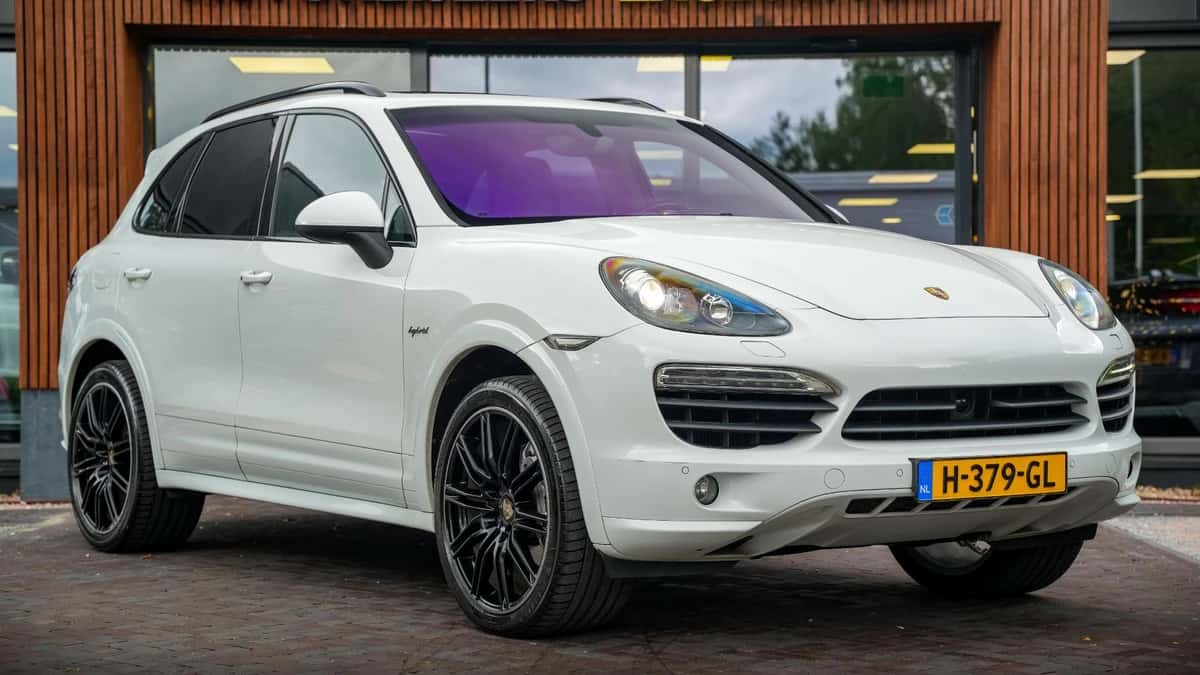 Porsche Cayenne (2012) — foto 1