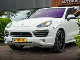 Porsche Cayenne (2012) thumbnail 13
