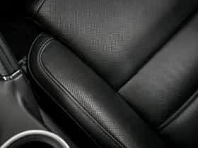 Porsche Cayenne (2012) thumbnail 24