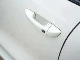 Porsche Cayenne (2012) thumbnail 36