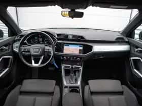Audi Q3 (2019) thumbnail 9