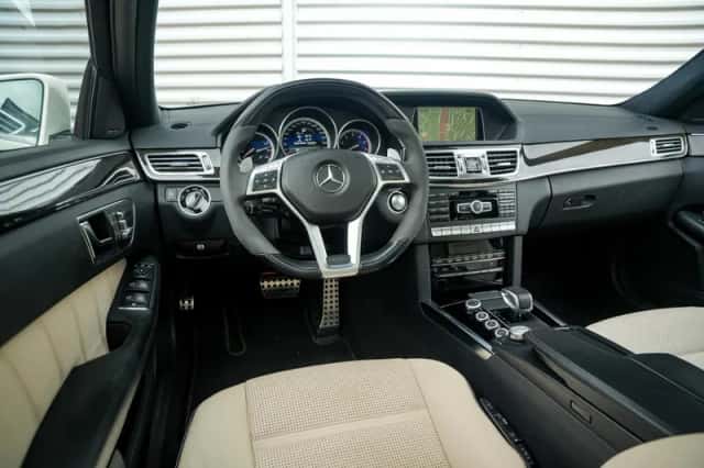 Mercedes-Benz E-Klasse (2014) thumbnail 4