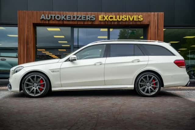 Mercedes-Benz E-Klasse (2014) thumbnail 5