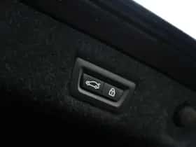 BMW 5-Serie (2018) thumbnail 51
