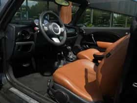 MINI Cabrio (2005) thumbnail 11