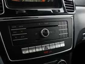 Mercedes-Benz GLE (2016) thumbnail 33