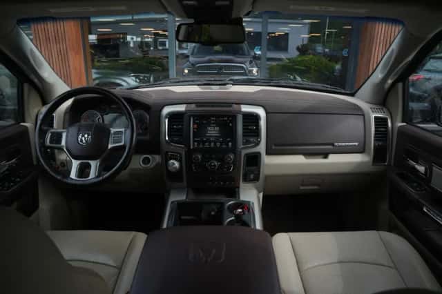Dodge Ram (2015) thumbnail 2