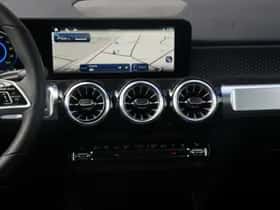 Mercedes-Benz EQB (2025) thumbnail 18