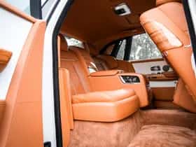 Rolls-Royce Phantom (2020) thumbnail 13
