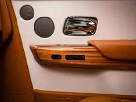 Rolls-Royce Phantom (2020) thumbnail 38