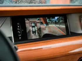 Rolls-Royce Phantom (2020) thumbnail 40