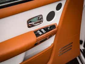 Rolls-Royce Phantom (2020) thumbnail 46