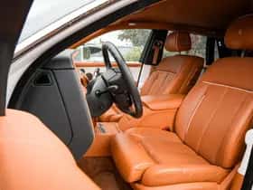 Rolls-Royce Phantom (2020) thumbnail 6