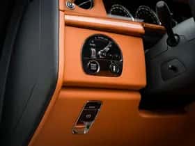 Rolls-Royce Phantom (2020) thumbnail 51