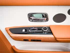 Rolls-Royce Phantom (2020) thumbnail 56