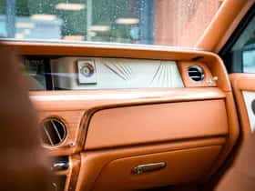 Rolls-Royce Phantom (2020) thumbnail 58