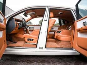Rolls-Royce Phantom (2020) thumbnail 8