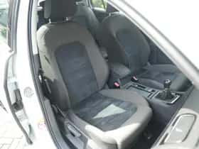 Volkswagen Golf (2013) thumbnail 15