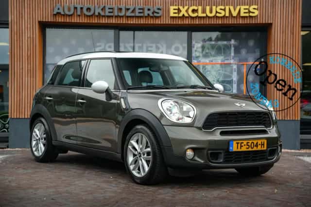 MINI Countryman (2011) thumbnail 1