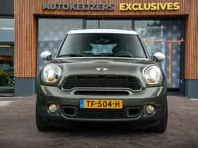 MINI Countryman (2011) thumbnail 3