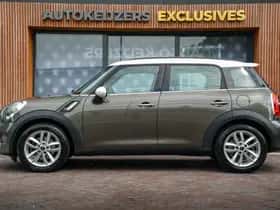 MINI Countryman (2011) thumbnail 5