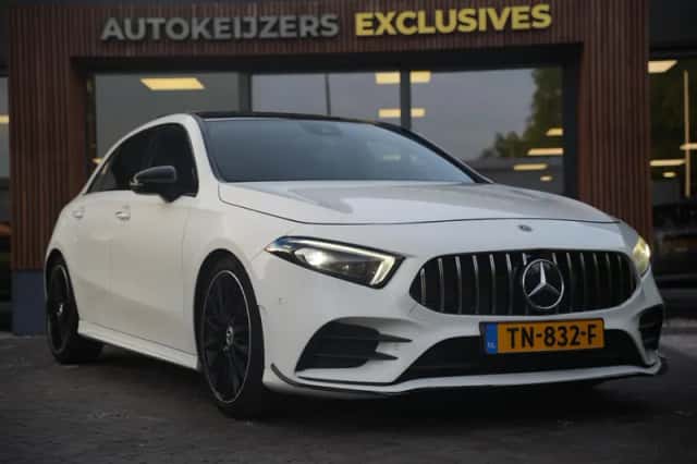 Mercedes-Benz A-Klasse (2018) thumbnail 1