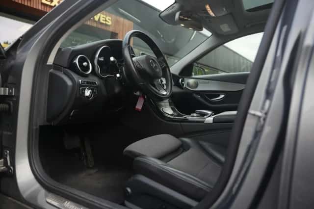 Mercedes-Benz C-Klasse (2015) thumbnail 4