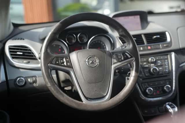 Opel Mokka (2013) thumbnail 5