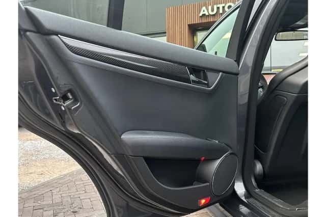 Mercedes-Benz C-Klasse (2008) thumbnail 5
