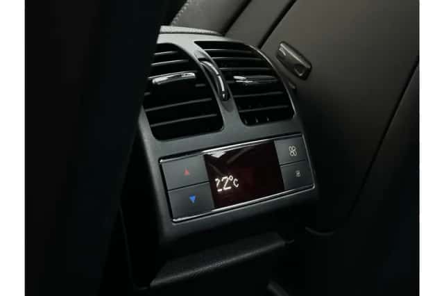 Mercedes-Benz C-Klasse (2008) thumbnail 6