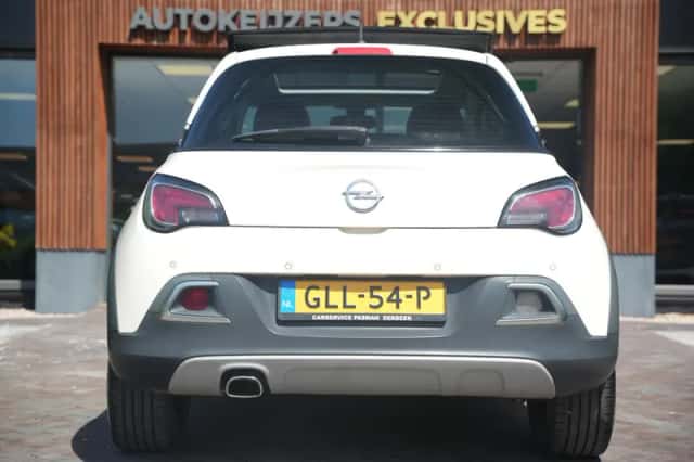 Opel Adam (2015) thumbnail 5